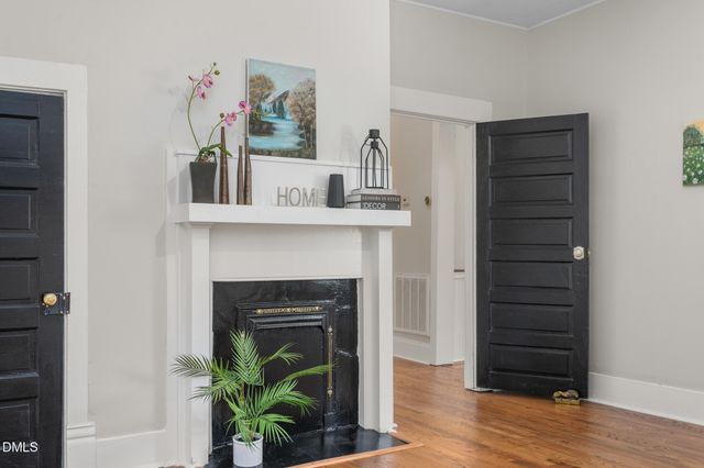512 W Front Street, Burlington, NC 27215