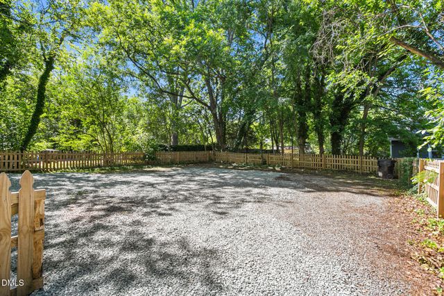 512 W Front Street, Burlington, NC 27215