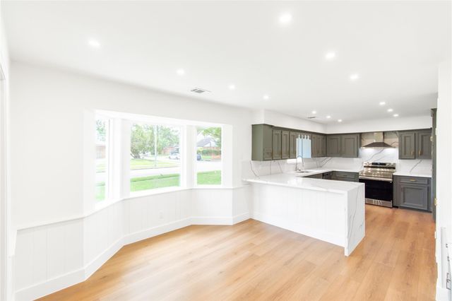 15202 La Paloma Drive, Houston, TX 77083
