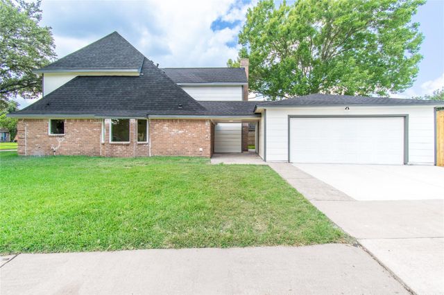15202 La Paloma Drive, Houston, TX 77083