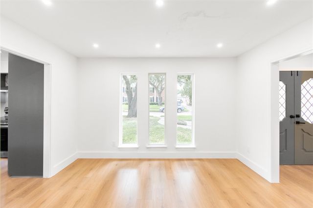 15202 La Paloma Drive, Houston, TX 77083