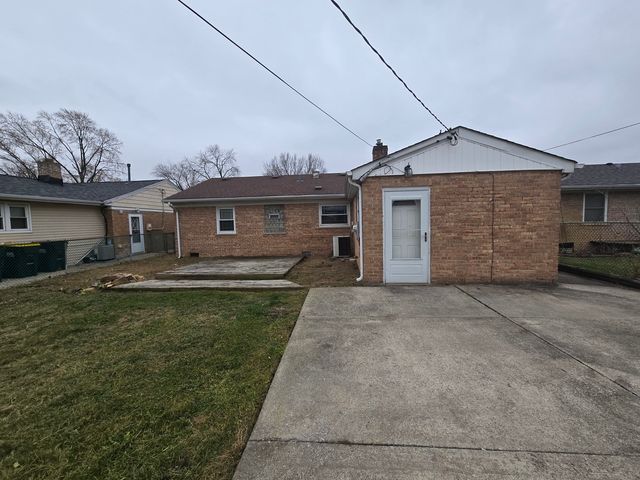 6108 Birmingham Street, Chicago Ridge, IL 60415
