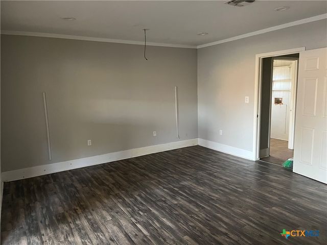 709 Pheasant Drive, Victoria, TX 77905