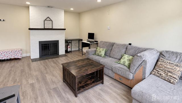 11 Pershing Avenue, Sayreville, NJ 08872