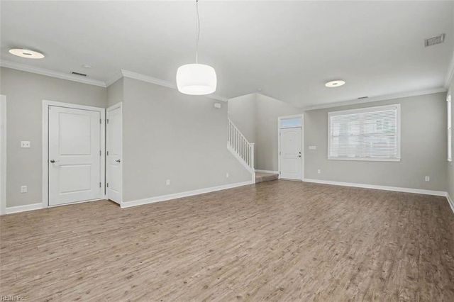 4209 Kenton LN, Virginia Beach, VA 23456