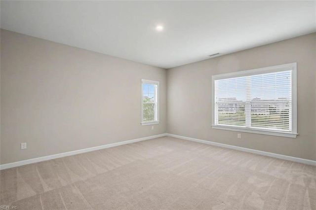 4209 Kenton LN, Virginia Beach, VA 23456