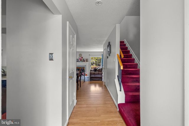 1021 LAKE SHORE DR, Bowie, MD 20721