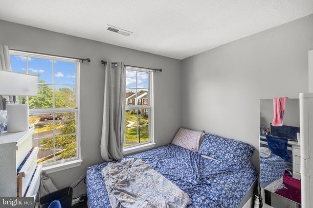 1021 LAKE SHORE DR, Bowie, MD 20721