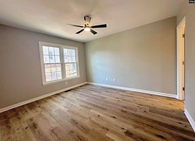 92 N Lake Pointe Drive, Columbia, SC 29229