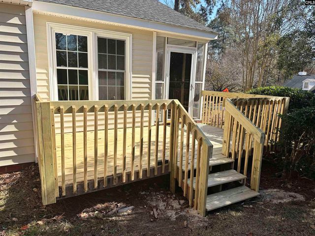 92 N Lake Pointe Drive, Columbia, SC 29229