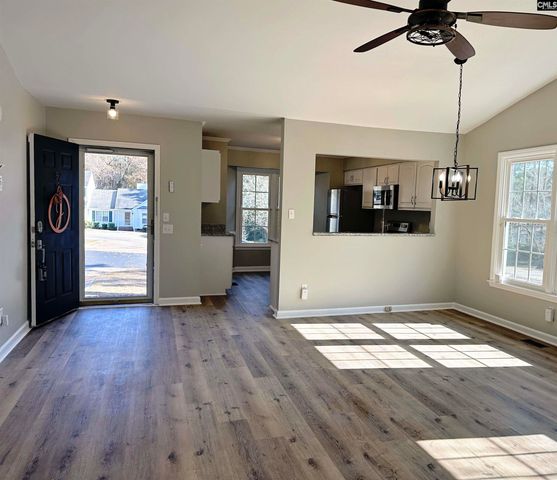 92 N Lake Pointe Drive, Columbia, SC 29229