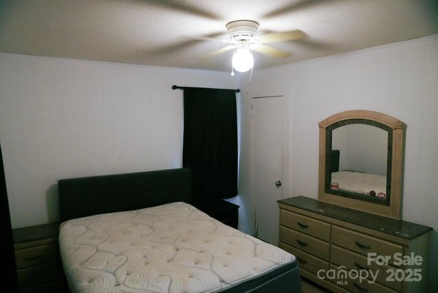 121 Martin Street, Ellenboro, NC 28040