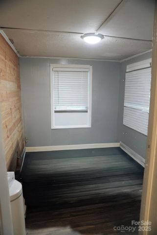 121 Martin Street, Ellenboro, NC 28040