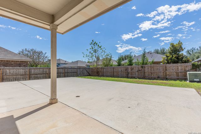 8918 Burnt Path, Helotes, TX 78023