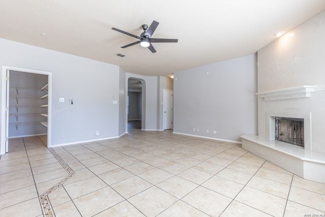 8918 Burnt Path, Helotes, TX 78023