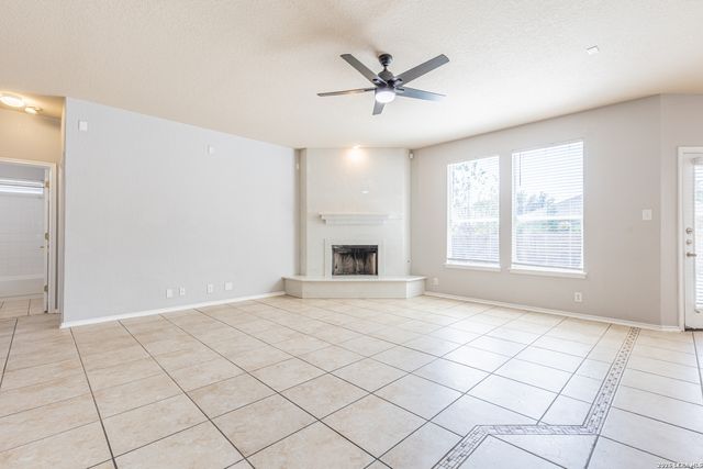 8918 Burnt Path, Helotes, TX 78023