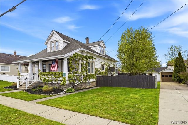 50 Bostwick Place, Cheektowaga, NY 14043