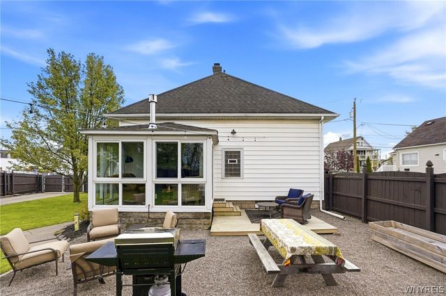 50 Bostwick Place, Cheektowaga, NY 14043