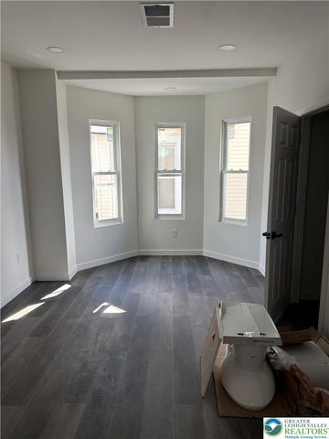 729 3rd Street, Catasauqua Boro, PA 18032