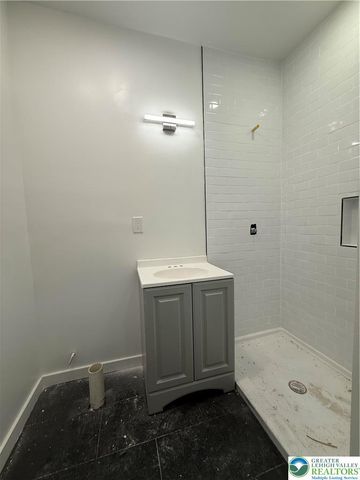 729 3rd Street, Catasauqua Boro, PA 18032