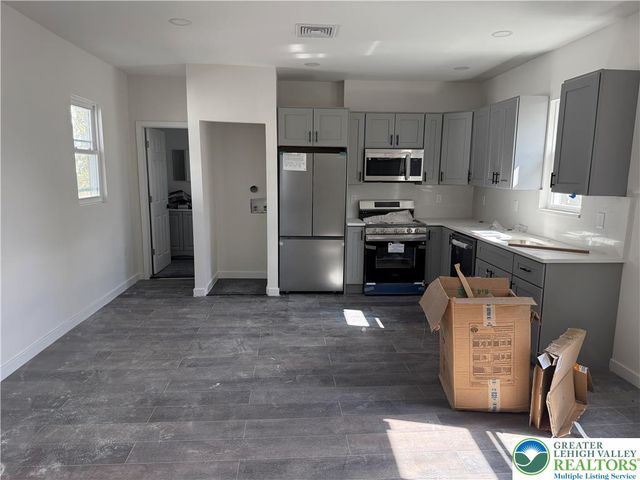 729 3rd Street, Catasauqua Boro, PA 18032