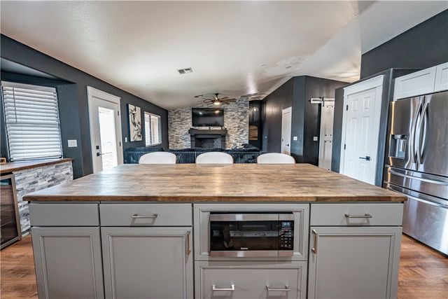 1880 E Corwin Road, Bullhead City, AZ 86442