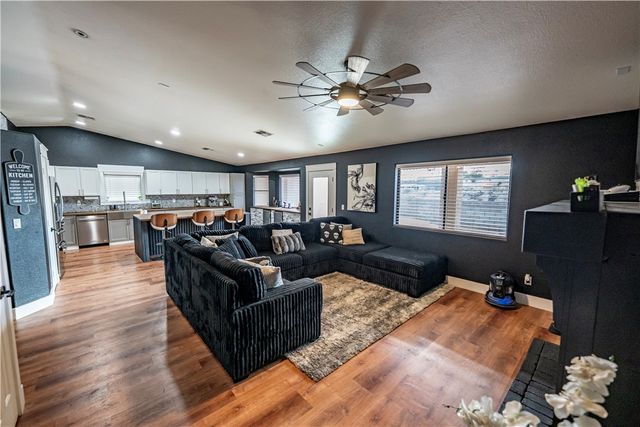 1880 E Corwin Road, Bullhead City, AZ 86442