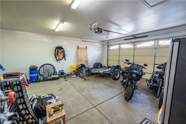 1880 E Corwin Road, Bullhead City, AZ 86442