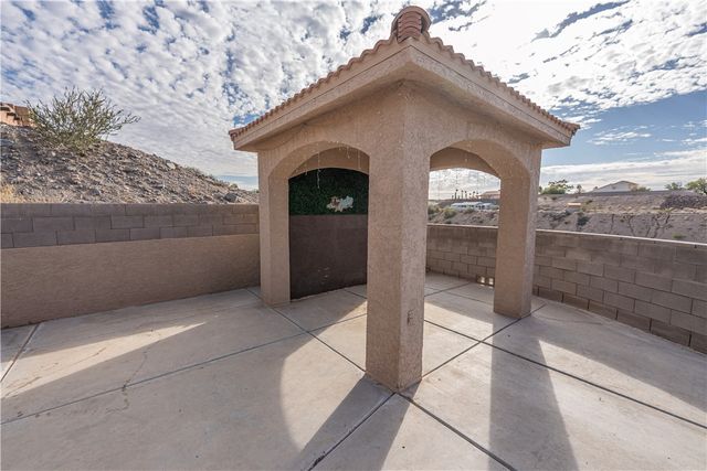 1880 E Corwin Road, Bullhead City, AZ 86442