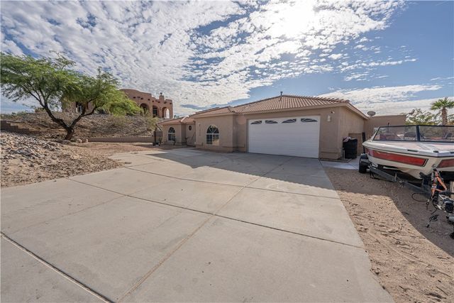 1880 E Corwin Road, Bullhead City, AZ 86442