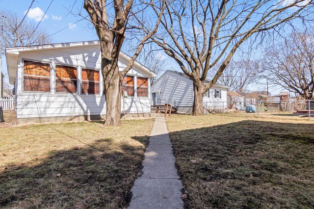 1451 Bayard Avenue, Saint Paul, MN 55116