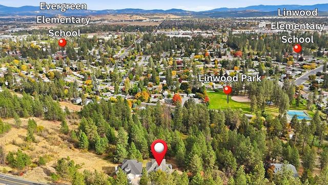 7706 N Cedar Rd, Spokane, WA 99208