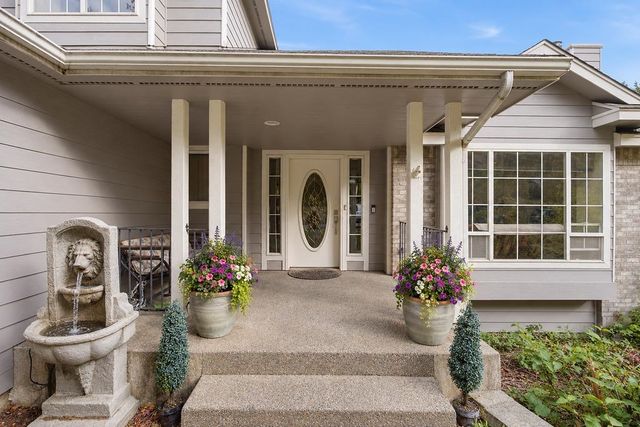 7706 N Cedar Rd, Spokane, WA 99208