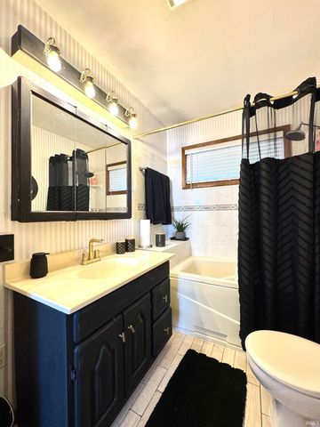 5035 S Elm Street, Knox, IN 46534