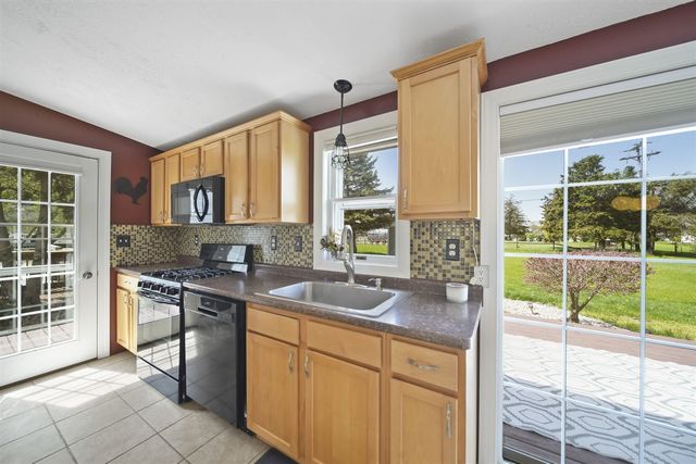 186 Harris Drive, Cement City, MI 49233