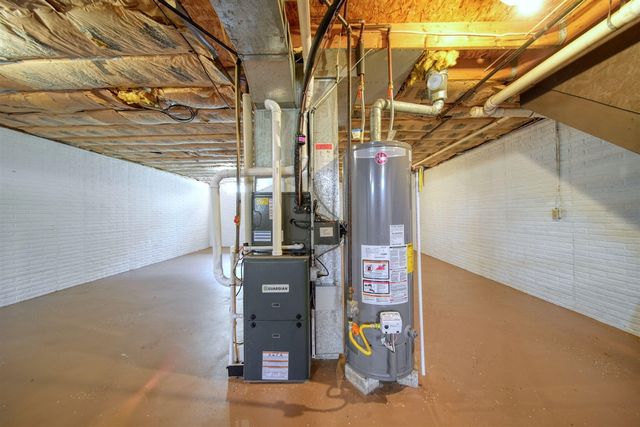 186 Harris Drive, Cement City, MI 49233