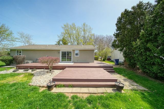 186 Harris Drive, Cement City, MI 49233