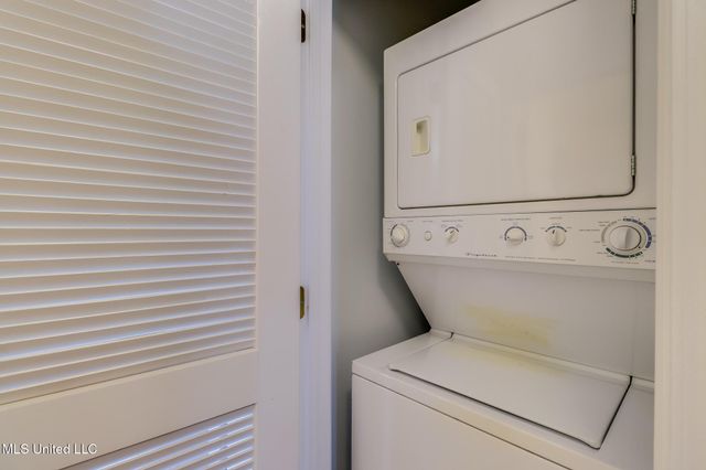 1664 Beach Boulevard, 170, Biloxi, MS 39531