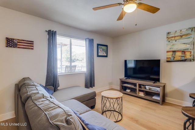 1664 Beach Boulevard, 170, Biloxi, MS 39531