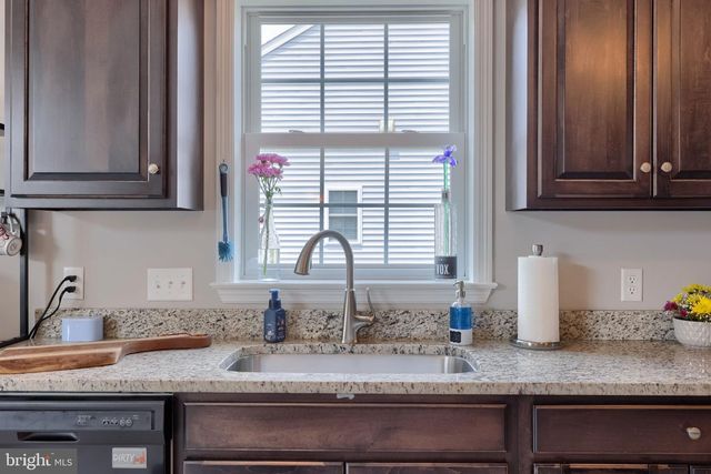 10 MERGANSER DR, Reading, PA 19608