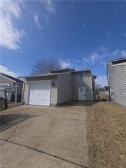 5008 Christian CIR, Virginia Beach, VA 23464