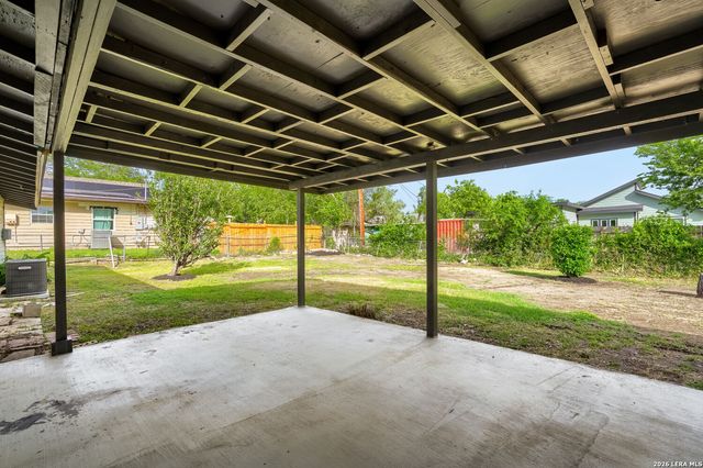 154 MOUNTAIN VALLEY ST, San Antonio, TX 78227