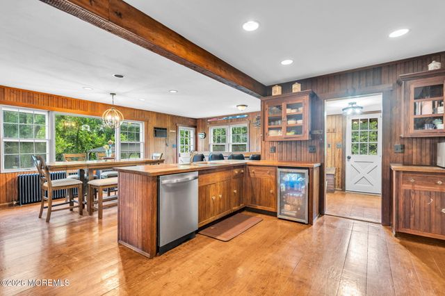 6 Jones Road, Forked River, NJ 08731