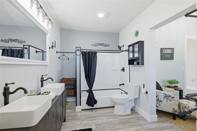 1001 S Broadway Street, Skiatook, OK 74070