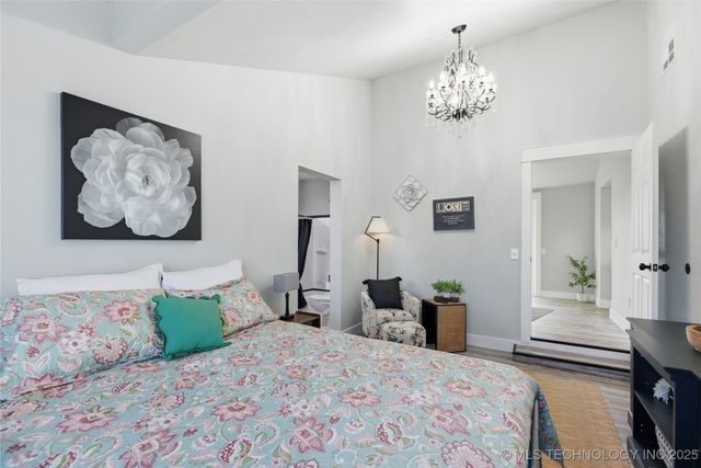 1001 S Broadway Street, Skiatook, OK 74070