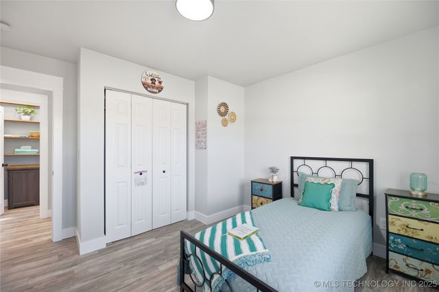 1001 S Broadway Street, Skiatook, OK 74070