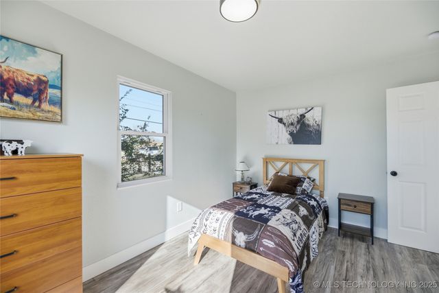 1001 S Broadway Street, Skiatook, OK 74070