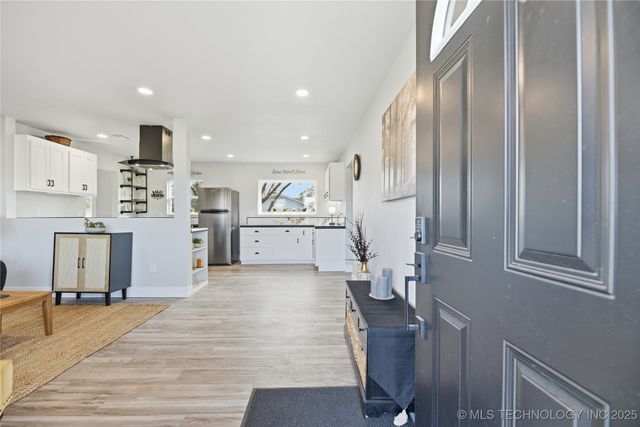 1001 S Broadway Street, Skiatook, OK 74070