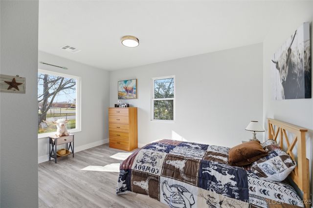 1001 S Broadway Street, Skiatook, OK 74070