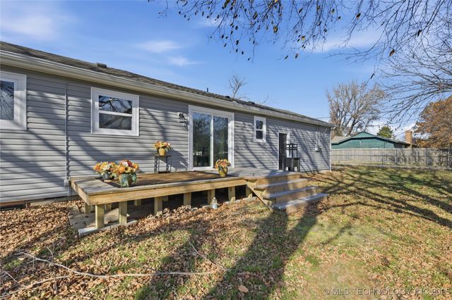 1001 S Broadway Street, Skiatook, OK 74070